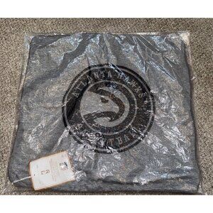 NWT POTTERY BARN TEEN NBA Atlanta Hawks Pillowcase Gray